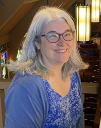 portrait of Beth Stauter